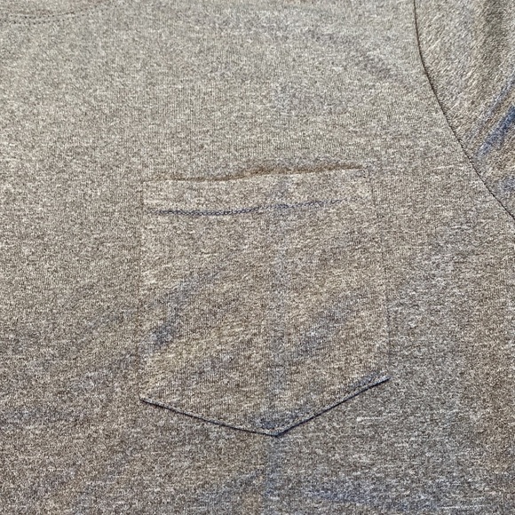 NWT Iris & Ink Topwear Heathered Grey Pocket Tee sz M - Picture 5 of 9